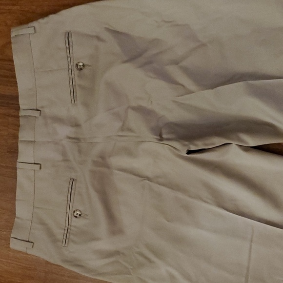 Jos.A.BANK Signature Tailored Fit Men's Wool Light Dress Pants - Size 34R - Picture 4 of 10